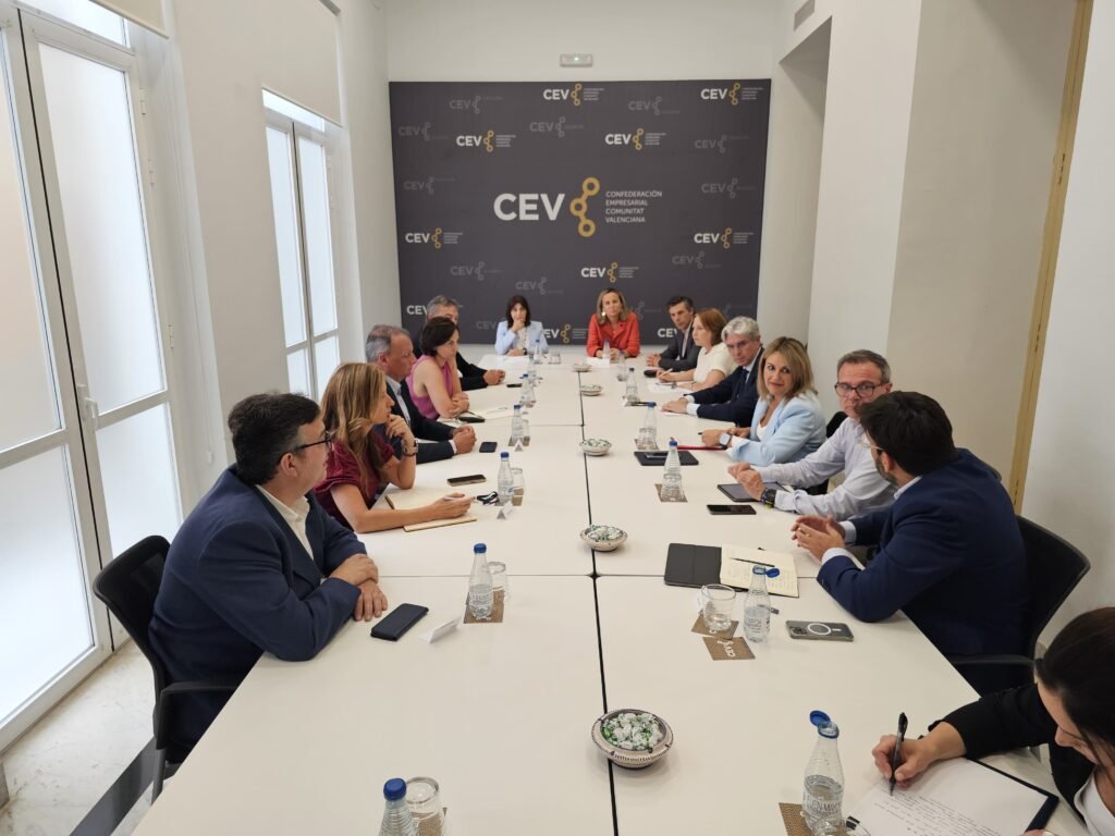 El lobo hallado muerto en marzo en Castropol fue envenenado 5 lagaceta.es